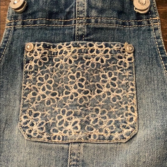 Overall Jeans - Picture 3 of 4